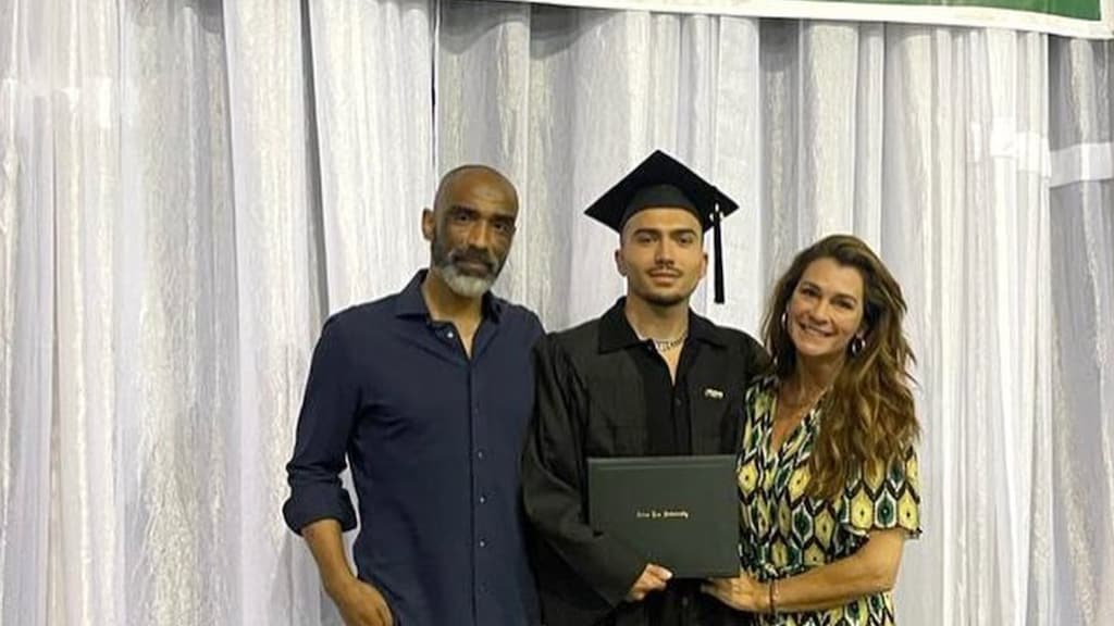 Quinty Trustfull trots op afgestudeerde zoon: 'Geen woorden voor'