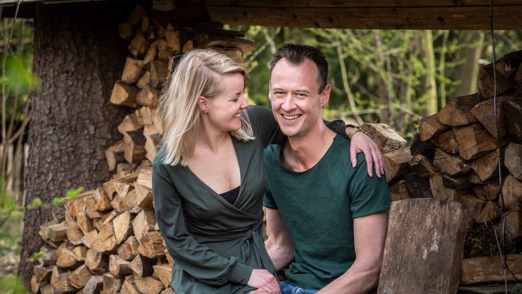 Jouke en Karlijn uit Boer zoekt Vrouw genieten van baby: 'Wil er zo nog wel tien!'