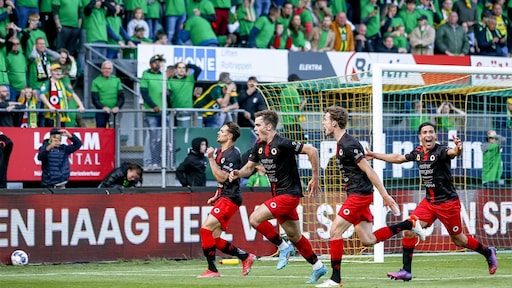 ADO Den Haag geeft het weg in bizar duel, Excelsior naar eredivisie