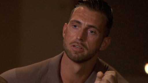 Whitney 'voor schut gezet' met biechtvideo in Temptation Island