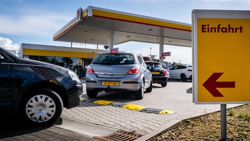 De grens over voor een goedkope tankbeurt? Check hier of het loont