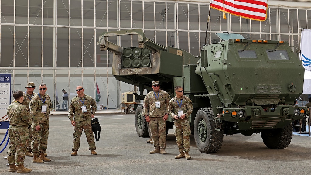 Dit is het wapen dat president Biden naar Oekraïne stuurt