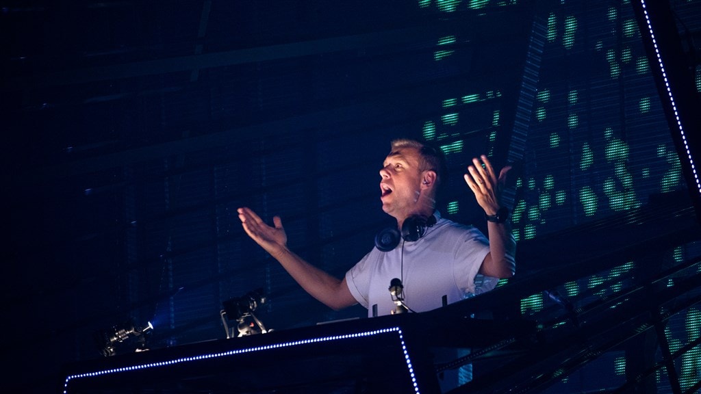 Armin van Buuren tevreden met aftrap shows: 'Overweldigd'