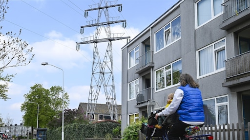 Het stroomnet zit vol: hoe kan dat, en hoe erg is het?