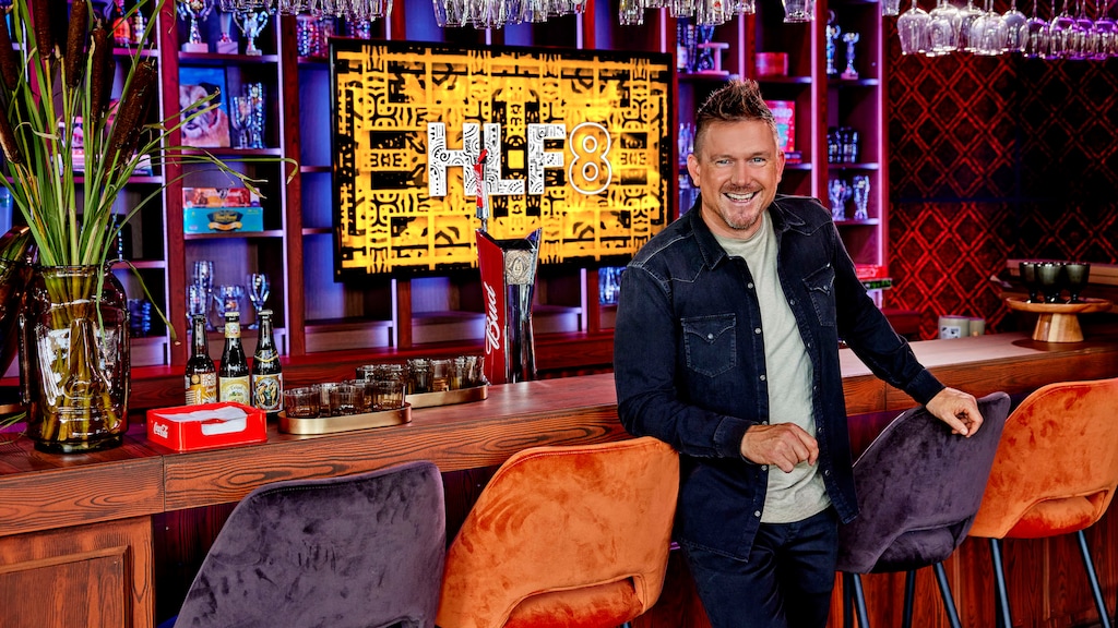 'Johnny de Mol gaat gewoon weer HLF8 presenteren'