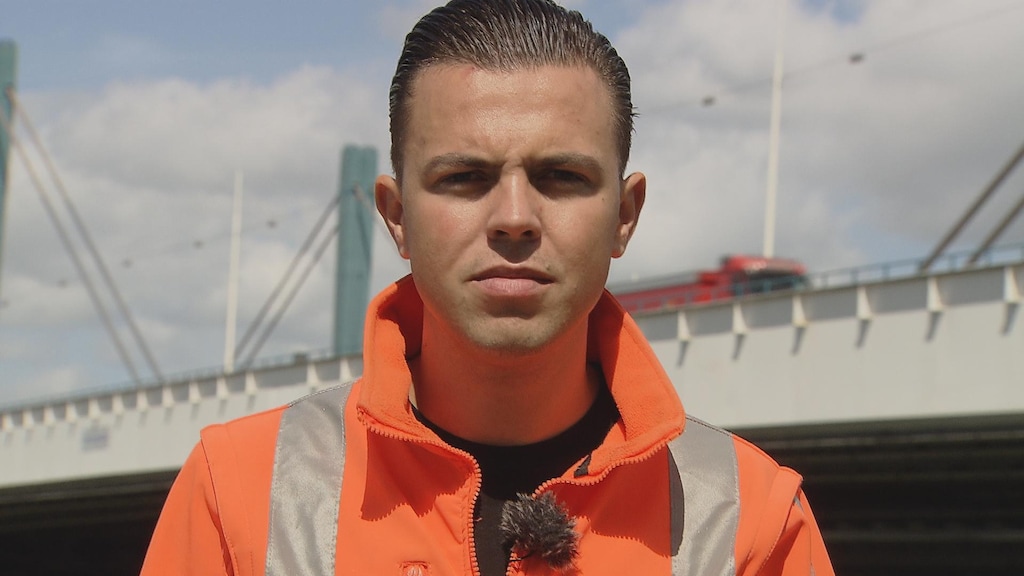 Trajectcontrole bij wegwerkzaamheden, tot opluchting van wegwerker Jessie