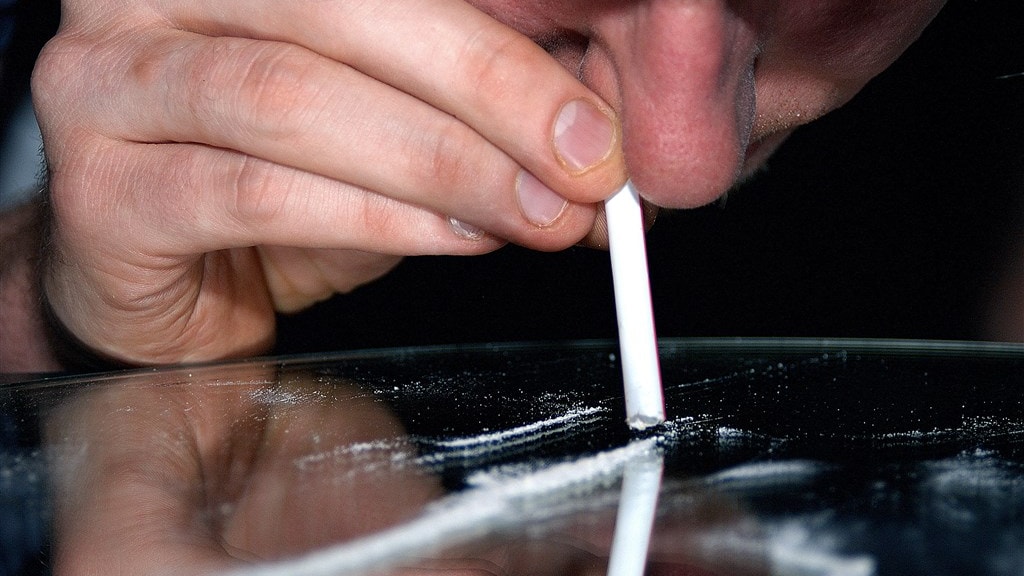 Cocaïne op bedrijfsfeestje? Ontslag op staande voet