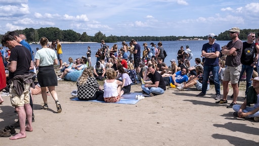 Duitse minister: zomercoronagolf is al begonnen