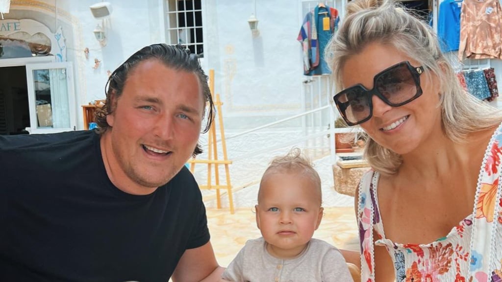 Echte Gooische moeder Florine zwanger van tweede kindje