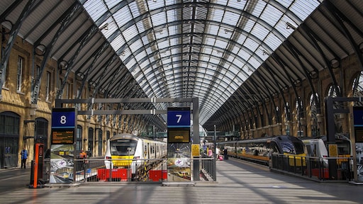 Treinen plat, luchtvaart ook? Britten koersen af op zomer vol stakingen