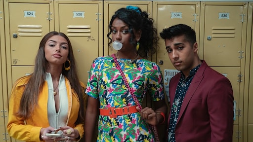 Sex Education-acteurs keken naar seksende slakken ter voorbereiding op serie