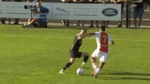 Ihattaren toont klasse tijdens eerste oefenduel Ajax