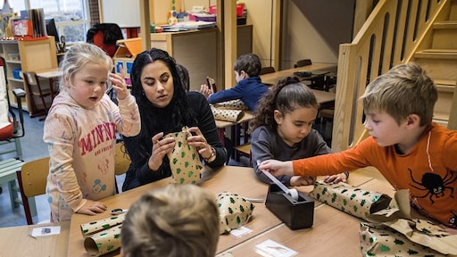'Systeem op de schop om lerarentekort op te lossen'