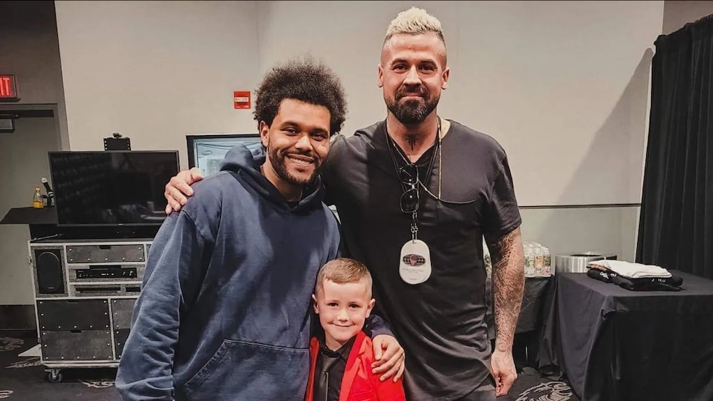 The Weeknd laat verdrietig jongetje (6) overvliegen voor concert