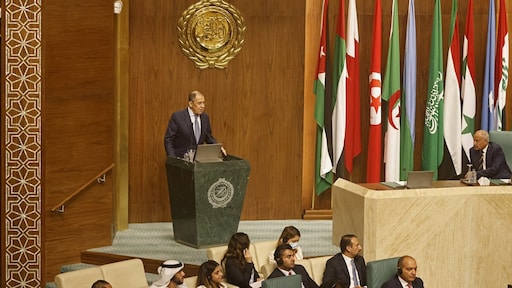 Russische minister Lavrov: 'We willen helpen regime Oekraïne omver te werpen'