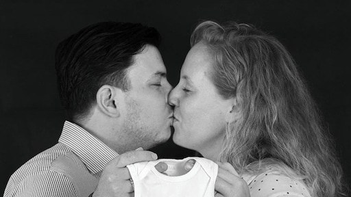 MAFS-ster Chantal bevallen van tweeling: 'Ze doen het heel goed'