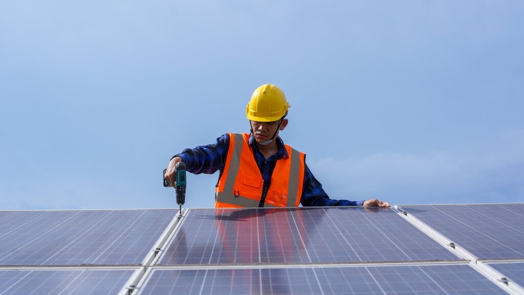 Is het nog aantrekkelijk om zonnepanelen te nemen als voordelige regeling verdwijnt?