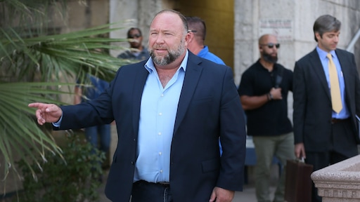 Jury legt nog eens boete van 45,2 miljoen dollar op aan complotdenker Alex Jones