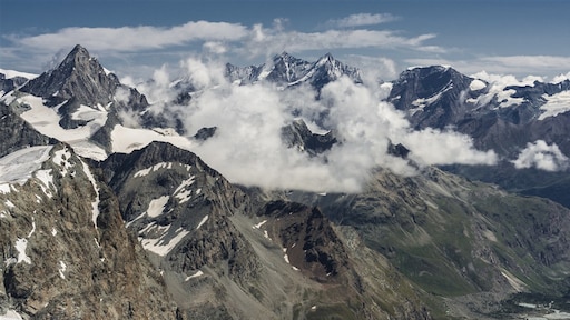 Nederlandse bergbeklimmer overlijdt bij val in Zwitserse Alpen