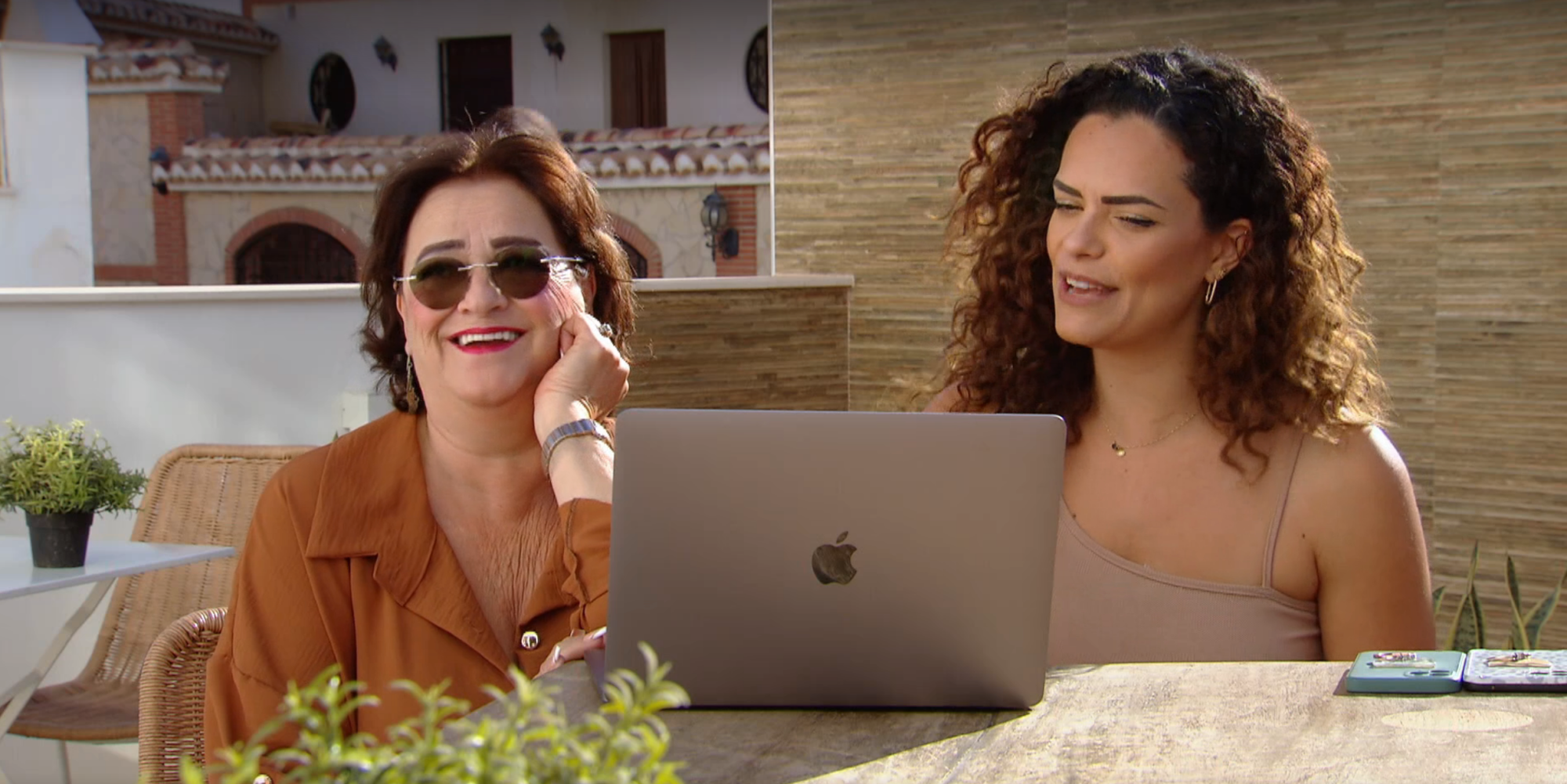 Denises moeder wil meedoen aan B&B Vol Liefde: 'Sta ervoor open'