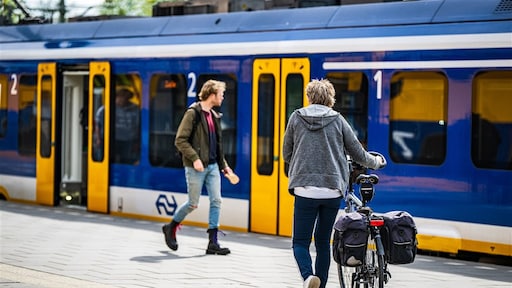 Personeel NS gaat vanaf volgende week staken: 'Overlast onvermijdelijk'
