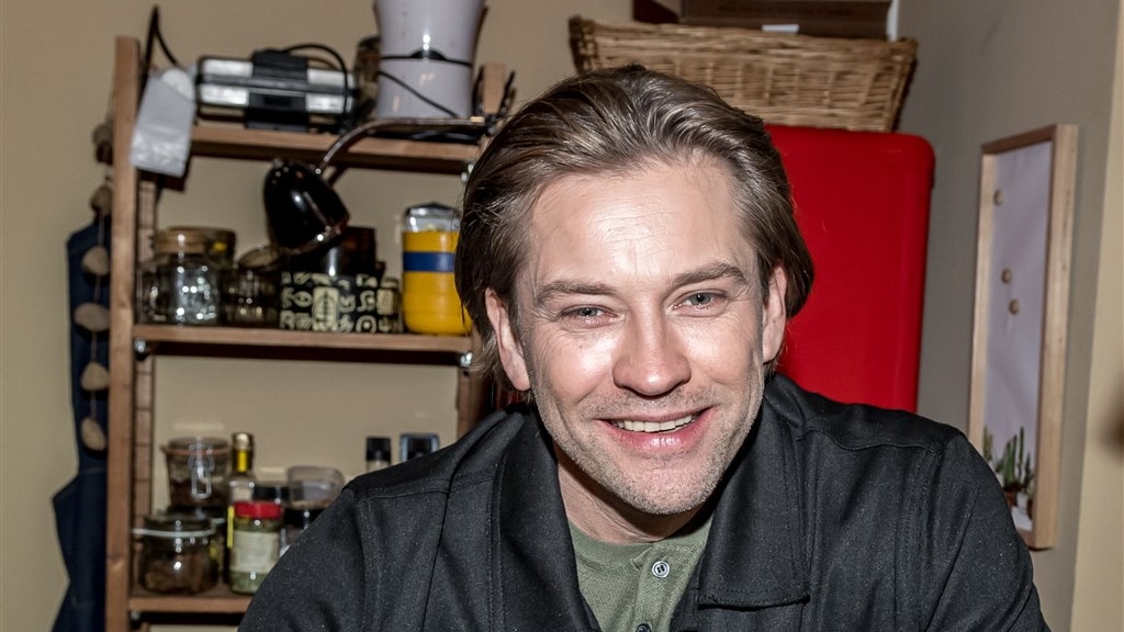 Ferri Somogyi geeft centjes makkelijk uit, had achttien telefoons