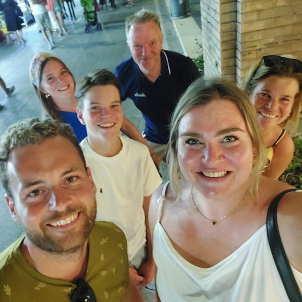 Met z'n allen op stap.