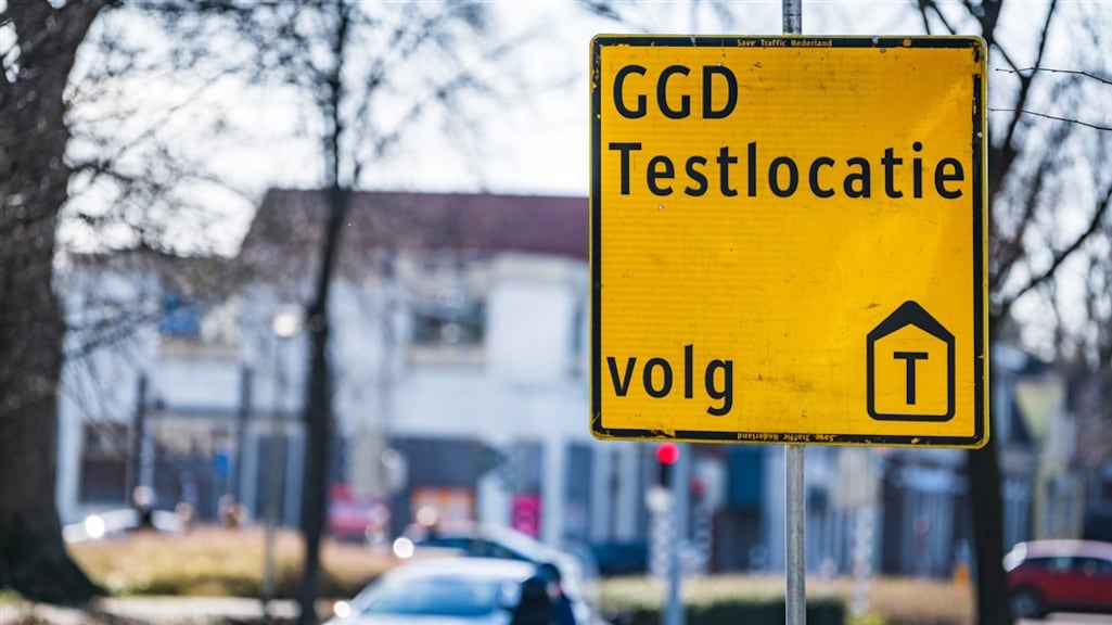 Omikronvaccin onderweg, corona nog altijd 'mild', wat betekent dit voor het najaar?