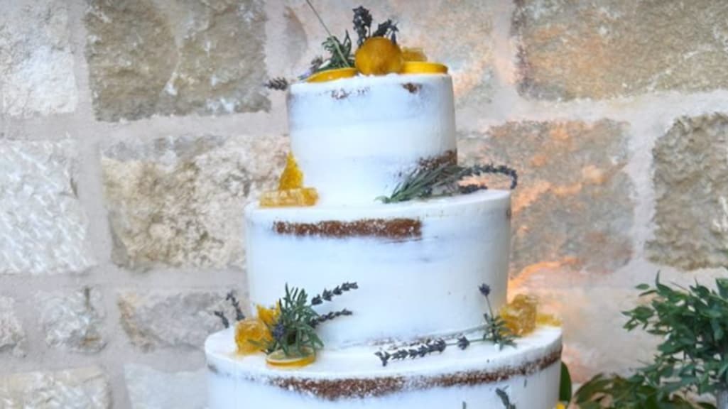 Bruidstaart van Sarah Hyland en Wells Adams