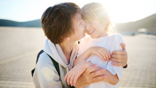 'Oma kust ons zoontje op zijn mond'