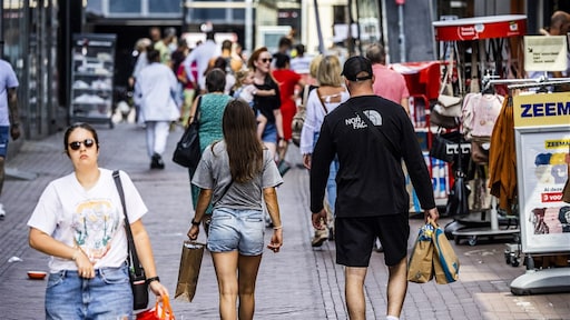 Consumenten waren nog nooit zo somber over hun portemonnee als nu