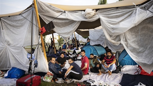 Staatssecretaris Van der Burg zoekt extra opvanglocatie vlak bij Ter Apel