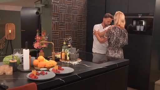 Lang Leve de Liefde-kandidaten vinden elkaar tijdens een heuse 'aanrechtdans'