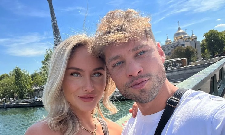 Robin Sterk uit EOTB vraagt vriendin ten huwelijk in Parijs