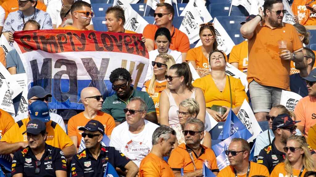 Stampvol Zandvoort kleurt oranje: 'Eén groot Verstappen-feest'