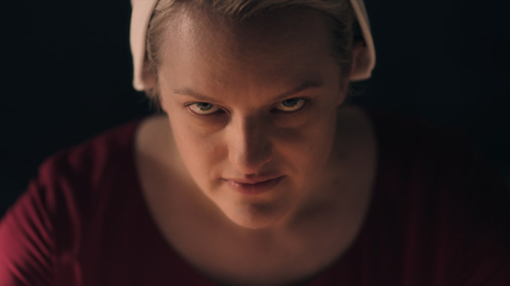 Acteur The Handmaid's Tale deelt behind the scenes-beelden van laatste seizoen