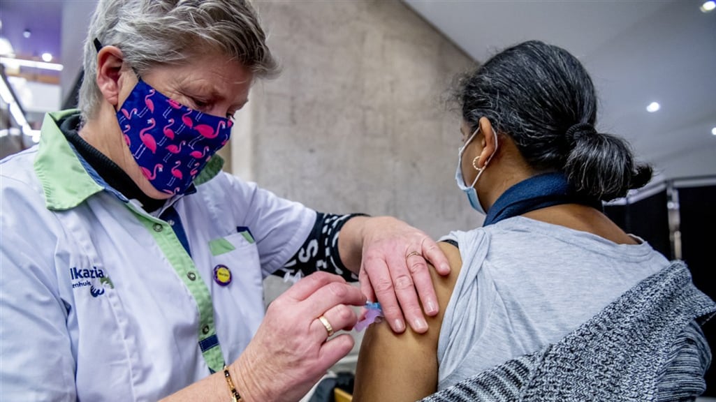 Uitnodigingen voor coronaprik onderweg: niet iedereen krijgt een brief