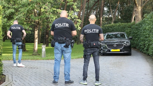 Inval bij villa Jumbobaas Frits van Eerd, 9 aanhoudingen in witwaszaak