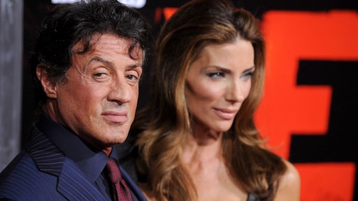 Sylvester Stallone plaatst maand na scheiding romantisch kiekje met zijn vrouw