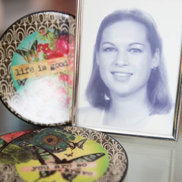 Een foto van Nadia bij Lucinda thuis.