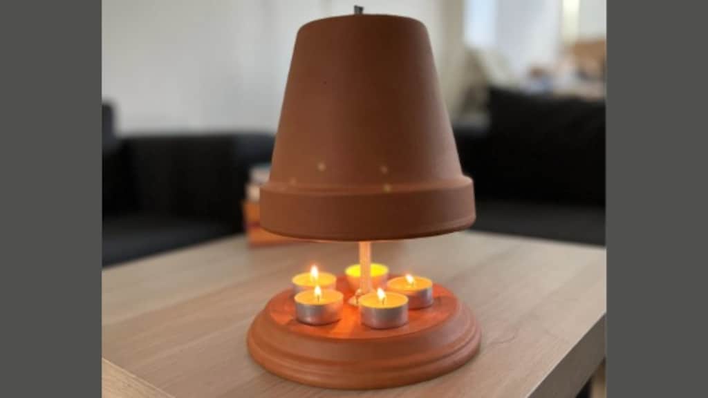 Waxinelichtjes onder bloempot is 'fijnstofbom', laat experiment zien