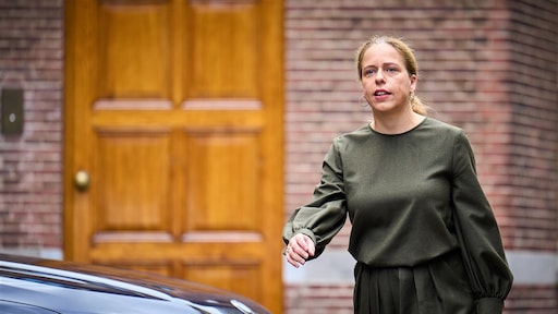 Schouten wil dat 450.000 werkenden ook pensioen gaan opbouwen