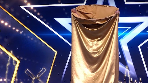 Oude bekende krijgt na zesde poging gouden buzzer in HGT