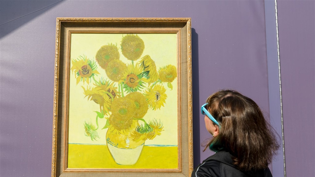 De Zonnebloemen in het museum in Londen.