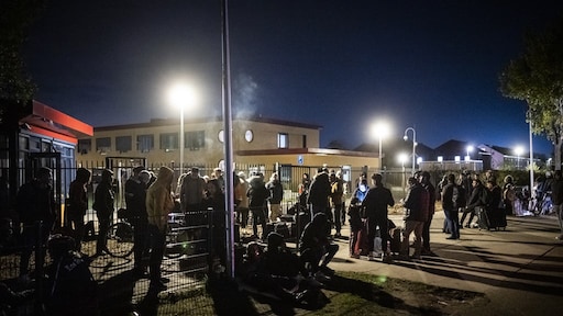 Vertrouwelijk memo COA: asielcrisis houdt aan, in januari 10.000 plekken tekort