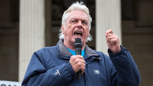 Amsterdam wil complotdenker Icke weren van demonstratie