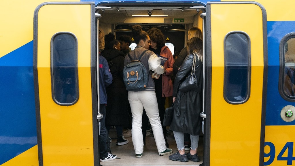 NS: problemen met personeel te laat onderkend