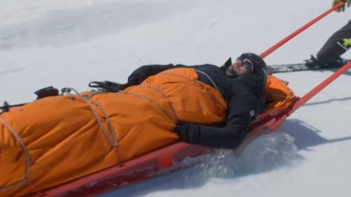 Wesley Sneijder raakt geblesseerd in nieuw programma van Mart Hoogkamer