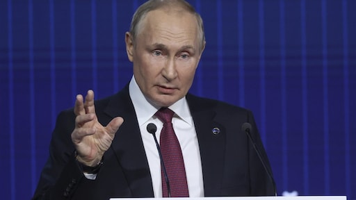 Poetin: 'Komende decennium gevaarlijkste sinds Tweede Wereldoorlog'