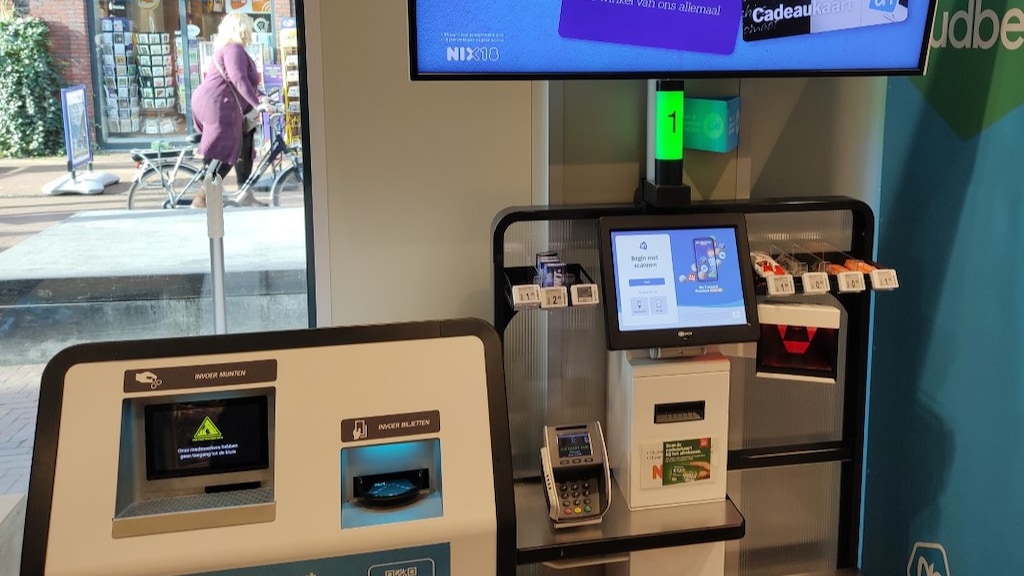 Bij sommige Albert Heijns kun je bij de zelfscankassa's ook contant betalen.